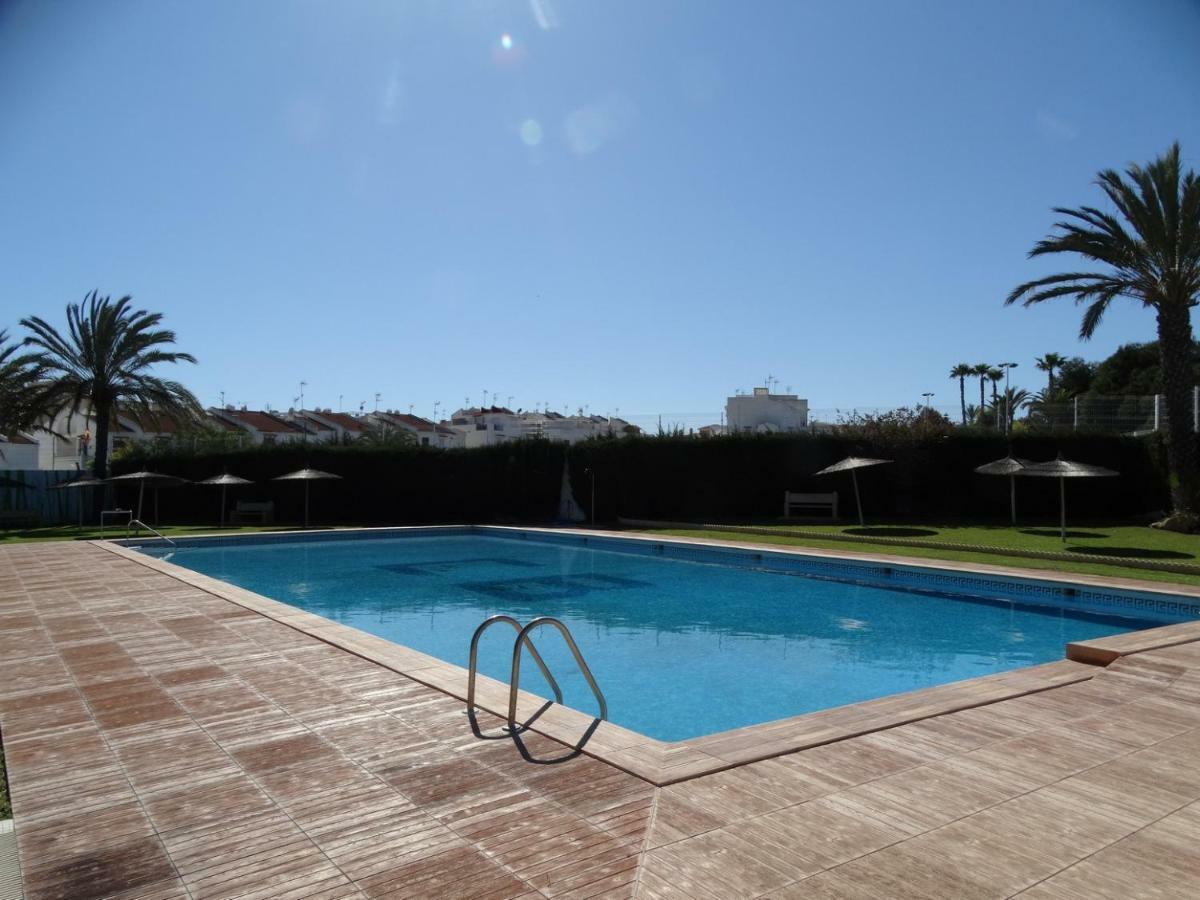 Apartamento Inez Torrevieja Exterior foto