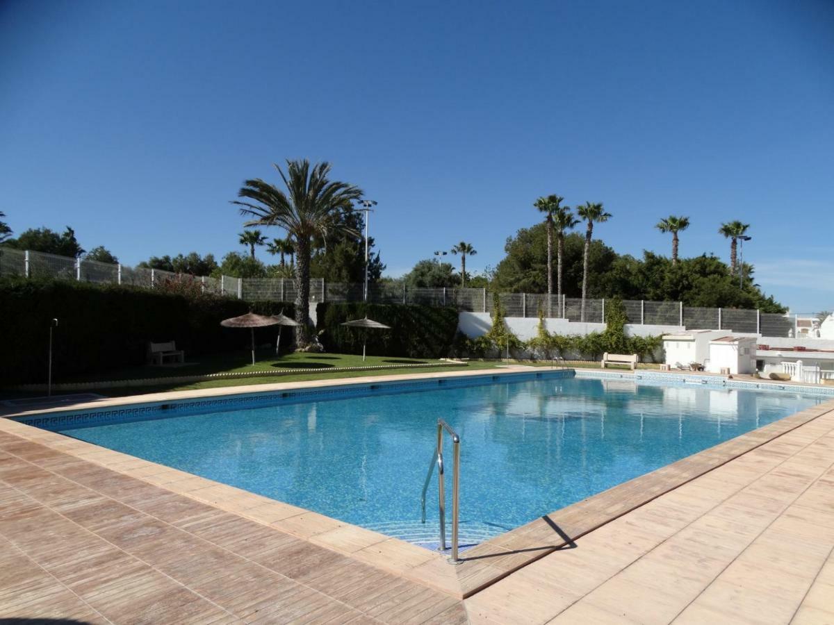 Apartamento Inez Torrevieja Exterior foto